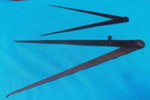 lot 217 image: TOTAL OF 2 VINTAGE CALIPERS , 19 & 25