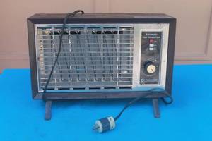 lot 234 image: VINTAGE SUPER ELECTRIC AUTOMATIC DUAL INSTANT HEAT HEATER