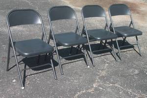 lot 237 image: TOTAL OF 4 BLACK STEEL FOLDING CHAIRS