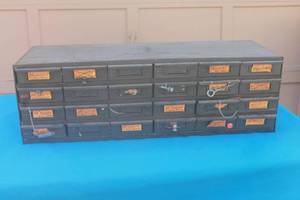 lot 321 image: VINTAGE 24 DRAWER METAL STORAGE WITH CONTENTS SEE PICS