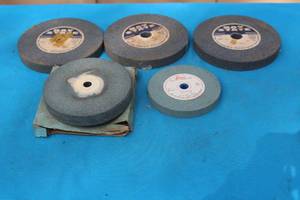 lot 336 image: 5 ABRASIVE GRINDING WHEELS 6 - 8