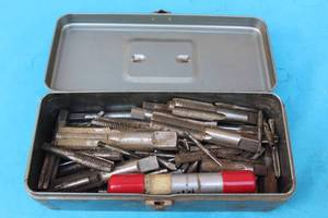 lot 368 image: GENEROUS AMOUNT OF TAP BITS ASSORTED STYLE AND SIZES