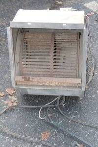 lot 396 image: FURNACE BLOWER MOTOR FAN