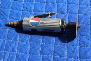 lot 14 image: DEVILBLISS AIR POWER COMPANY AT140 CUT OFF TOOL