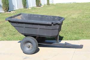 lot 57 image: HEAVY DUTY POLY DUMP CART