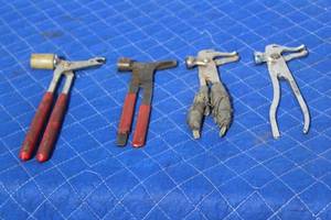 lot 62 image: TOTAL OF 4 WHEEL WEIGHT HAMMER PLIERS WHEEL BALANCERS