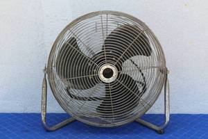 lot 96 image: HIGH VELOCITY AIR CIRCULATOR FAN