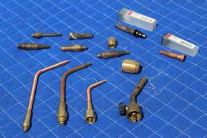 lot 156 image: LOT OF WELDING CUTTER TORCH ACCESSORIES