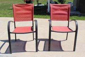 lot 172 image: 2 METAL LAWN CHAIRS