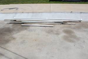 lot 175 image: LOT OF PVC PIPING