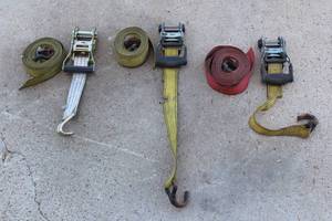 lot 211 image: 3 SETS OF RATCHET STRAPS