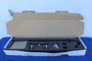 lot 215 image: CHROME SHOWER HEAD KIT X0038VIFF2