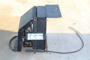 lot 234 image: COATS WHEEL LIFT SYSTEMS WORKS WITH LOTS #101 AND #102
