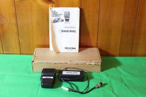 lot 31 image: MAGIC MIKE CM-100 CORDLESS HAM CB MICRPHONE WITH MANUAL & IN ORIGINAL BOX