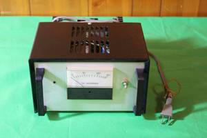lot 32 image: VINTAGE DC AMPERES AMMETER