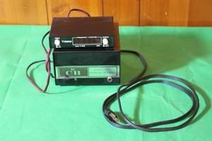 lot 33 image: VINTAGE TRISTAR F-250 FREQUENCY COUNTER WITH MR CB 7078 POWER SUPPLY