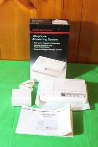 lot 35 image: SPECTRA-PHONE TELEPHONE ANSWERING SYSTEM TAD-250 WITH MANUAL IN ORIGINAL BOX