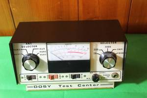 lot 6 image: VINTAGE DOSY TEST CENTER CB HAM RADIO