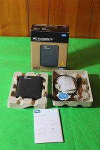 lot 78 image: VINTAGE WD ELEMENT PORTABLE STORAGE 500 GB , MODEL WDBUZG500ABK