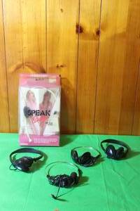 lot 86 image: TOTAL OF 5 VINTAGE ASSORTED BRAND HEADPHONES  SEE PICS