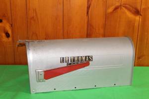 lot 116 image: VINTAGE STEEL CITY MF MAIL BOX ,19L X 9H