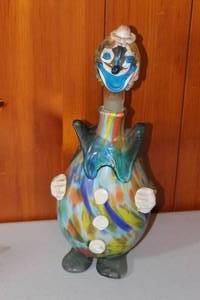 lot 165 image: VINTAGE MURANO GLASS CLOWN DECANTER