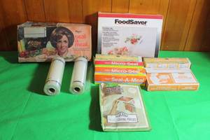 lot 211 image: DAZEY SEAL A MEAL WITH GENEROUS AMOUNT OF POUCHES