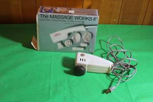 lot 213 image: 2 MASSAGERS CONAIR AND OSTER