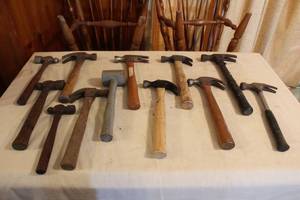 lot 233 image: LOT OF 12 HAMMERS