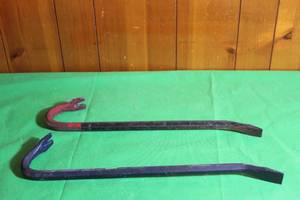 lot 237 image: 2 CROWBARS 17 AND 18