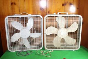 lot 272 image: 2 VINTAGE BOX FANS LAKEWOOD AND WINDMERE