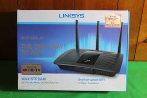 lot 295 image: LINKSYS MAX-STREAM AC1750 GIGABITE ROUTER MODEL EA7300V2