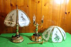 lot 311 image: 2 VINTAGE 1980S ACCENT LAMP BRASS AND GLASS TOUCH PANEL