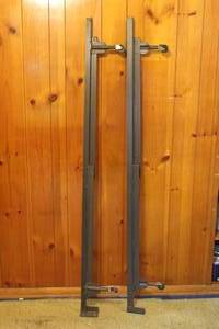 lot 328 image: SET OF TWIN BED RAILS ON CASTERS