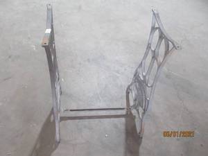 lot 36 image: VINTAGE&nbsp MONTGOMERY WARDS &amp CO SEWING MACHINE BASE&nbsp