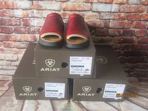 lot 46 image: ARIAT BRIDGEPORT SANDALS NEW IN BOX SIZE 6.5&nbsp 3 PAIR