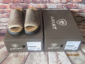 lot 50 image: ARIAT BRIDGEPORT SANDALS BROWN BOMBER NEW IN BOX SIZE 7&nbsp 2 PAIR