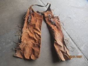 lot 62 image: PAIR OF CHAPS