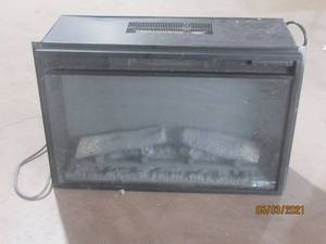 lot 141 image: ELECTRIC FIREPLACE&nbsp 26EF031GRP