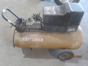 lot 223 image: CRAFTSMAN AIR COMPRESSOR