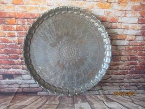 lot 229 image: 22.5 DIAM SILVER WALL HANGING TRAY