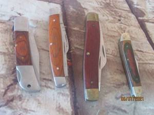 lot 263 image: 4 VINTAGE POCKET KNIVES