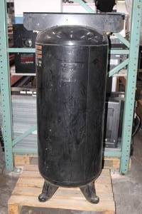 lot 2 image: KOBALT AIR COMPRESSOR TANK  MODEL K7060HFV , 55H