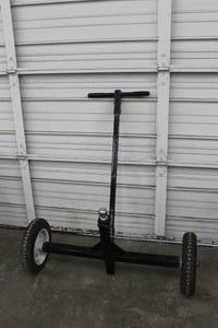 lot 50 image: HEAVY DUTY TOW TUFF WITH 2 BALL ADJUSTABLE TRAILER DOLLY