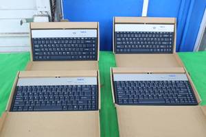 lot 193 image: 4 NEC SCORPIUS KIII KEYBOARDS K3U 050300095