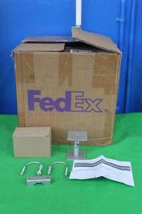 lot 247 image: 26 VENTEV 2.45GHZ 4.52.5 ANTENNA MOUNTING BRACKETS WITH RPTNC PLUG CONNECTORS