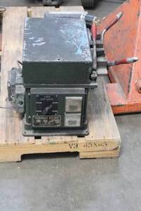 lot 294 image: FAHRINGER WELDER W-15 WITH FHAINGER WELDER AG-100 BOX
