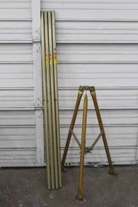 lot 336 image: TV ANTENNA TRIPOD WITH 3 MAST POLES
