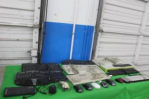 lot 390 image: LOT OF KEYBOARDS AND MOUSE