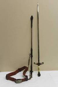 lot 11 image: ANTIQUE MASONIC KNIGHTS TEMPLAR SWORD METAL SHEALTH MASONARY UNIFORM SWORD BELT 1910 ERA PETTIBONE SWORD HANGER